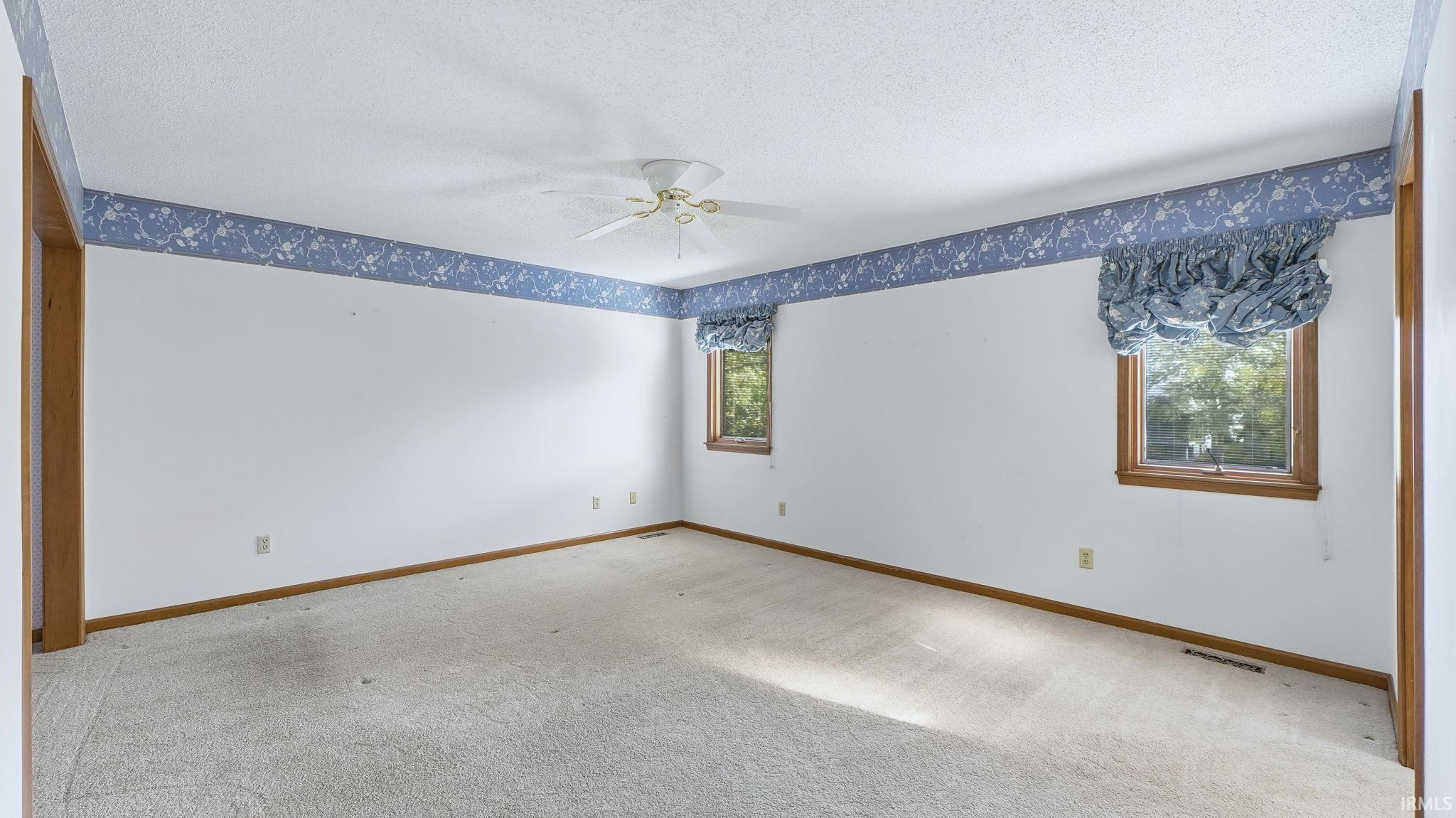 2528 East St Thomas Point Fort Wayne, IN 46815 - Photo 15 of 32