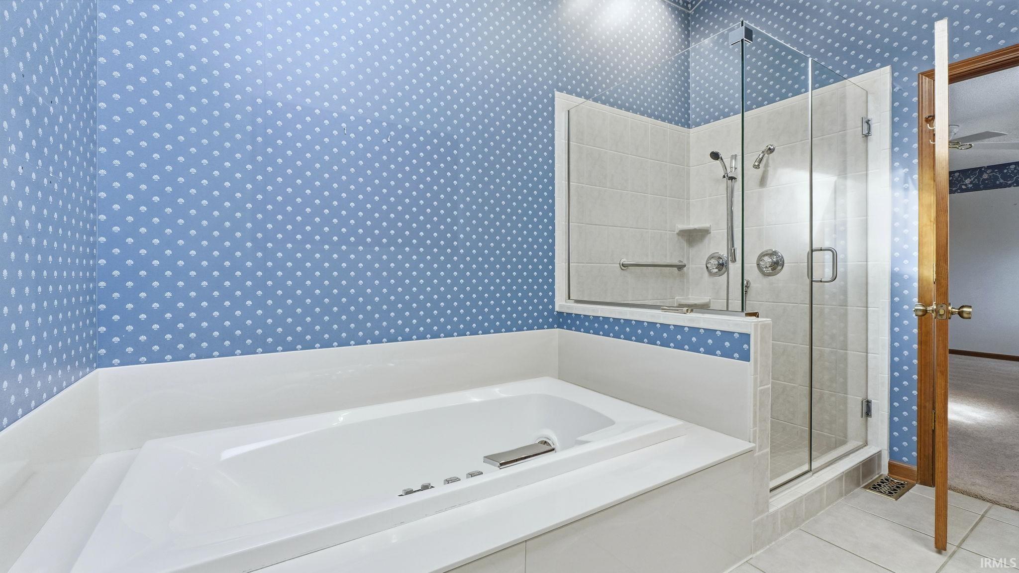 2528 East St Thomas Point Fort Wayne, IN 46815 - Photo 16 of 32