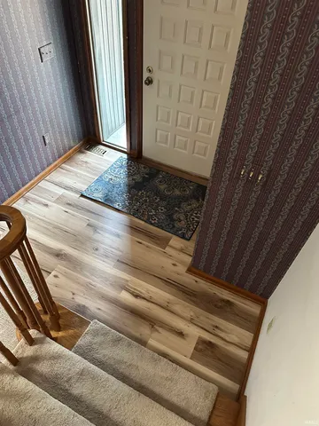 $374,900 | 2528 East St Thomas Point, Fort Wayne, IN 46815