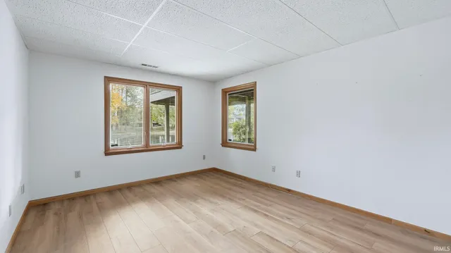 $374,900 | 2528 East St Thomas Point, Fort Wayne, IN 46815