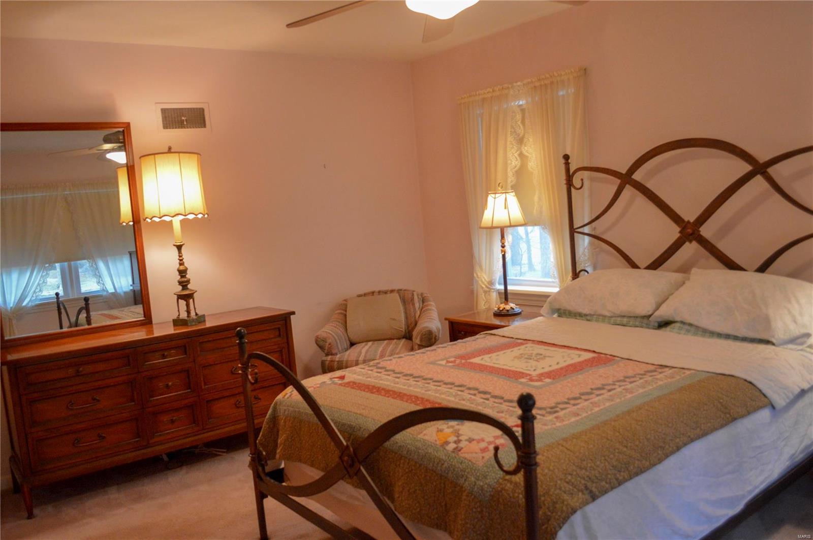 7 Carole Lane Frontenac, MO 63131 - Photo 11 of 26