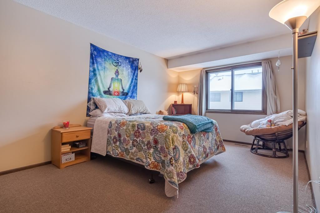 6705 Falstaff Road Woodbury, MN 55125 - Photo 12 of 16 Gallery Image 12