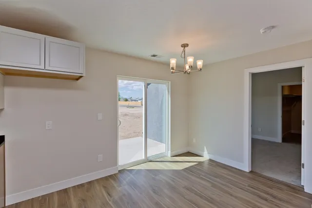 $405,900 | 1060 East 6th Street, Delta, CO 81416