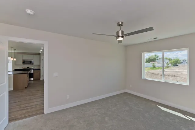 $405,900 | 1060 East 6th Street, Delta, CO 81416