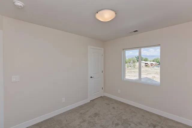 $405,900 | 1060 East 6th Street, Delta, CO 81416