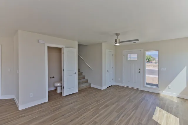 $405,900 | 1060 East 6th Street, Delta, CO 81416