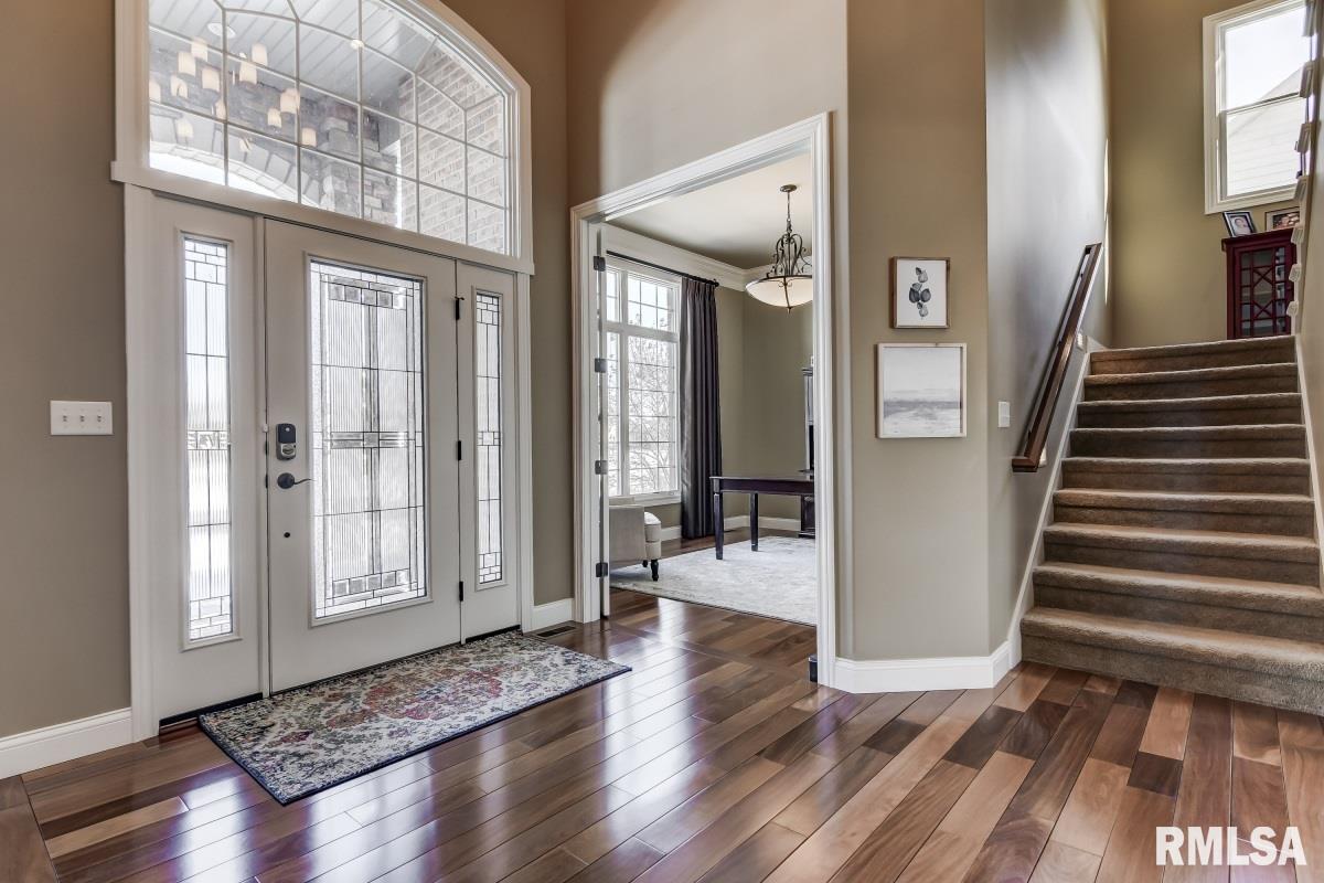 5808 Hedley Road Springfield, IL 62711 - Photo 2 of 36 Gallery Image 2