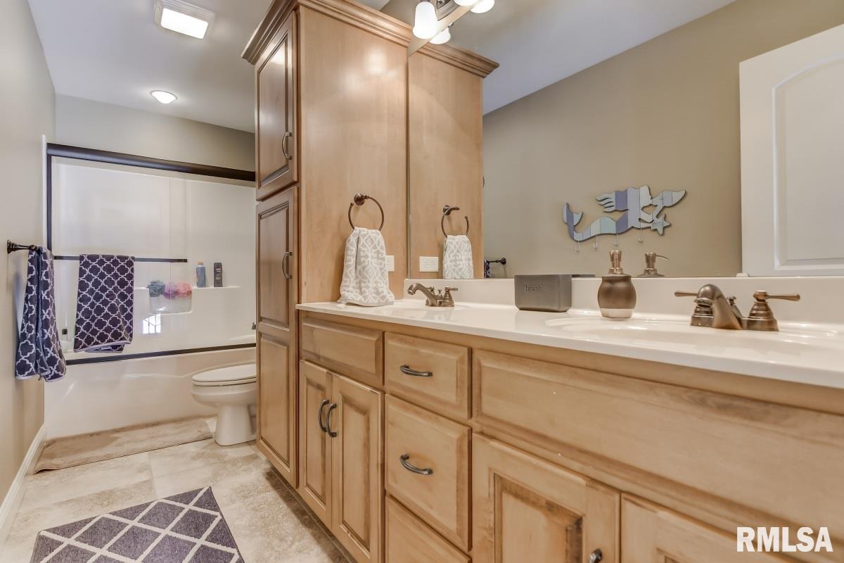 5808 Hedley Road Springfield, IL 62711 - Photo 29 of 36 Gallery Image 29