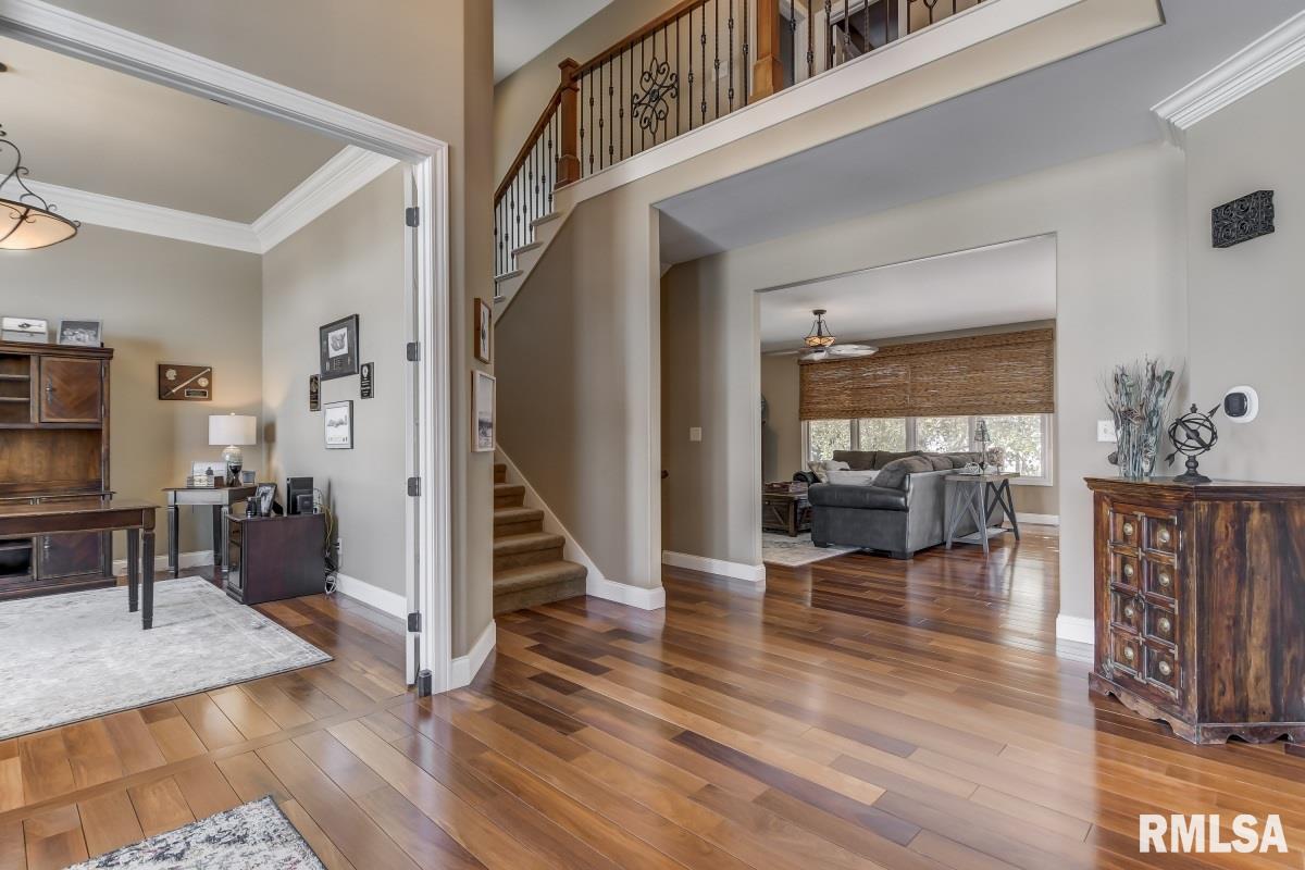 5808 Hedley Road Springfield, IL 62711 - Photo 4 of 36 Gallery Image 4
