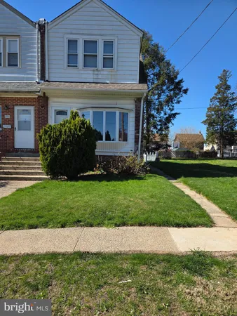 $2,300 | 1954 Kohl Street, Philadelphia, PA 19115