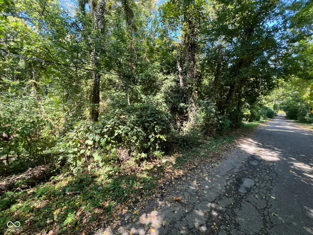 $100,000 | 2913 Crooked Creek Parkway West, Indianapolis, IN 46268