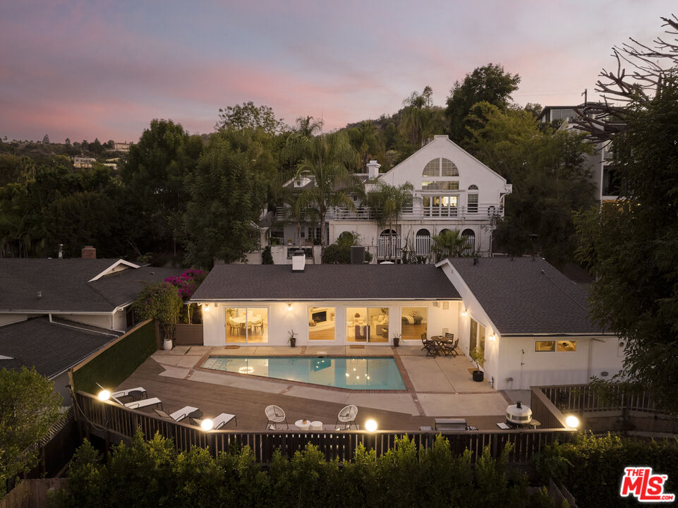 14833 Valley Vista Boulevard Sherman Oaks, CA 91403 - Photo 1 of 39 a view of a city