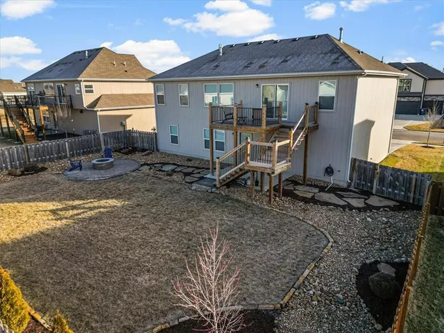 $449,000 | 1486 North 162nd Court, Basehor, KS 66007