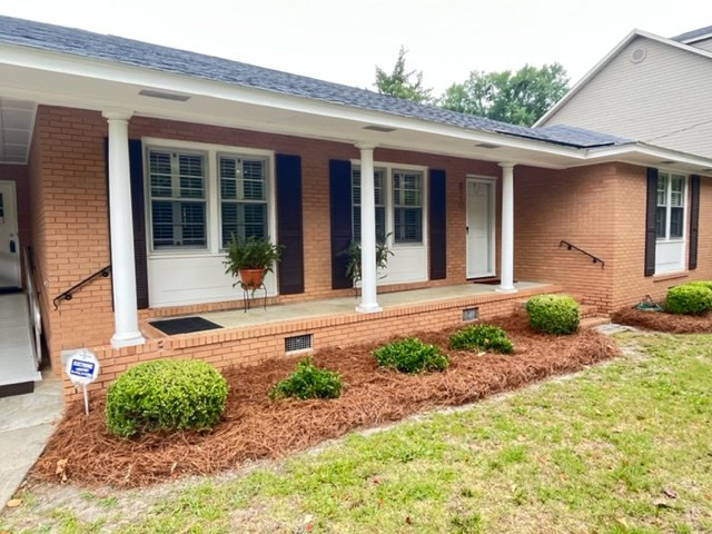 810 Haynsworth Street Sumter, SC 29150 - Photo 4 of 31