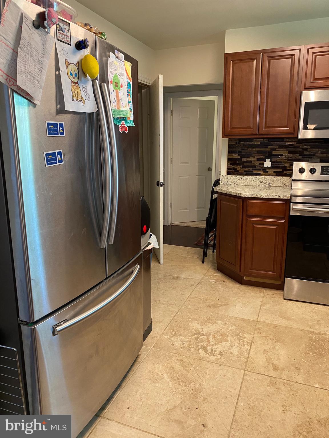 3504 Swann Road Suitland, MD 20746 - Photo 2 of 17 Kitchen