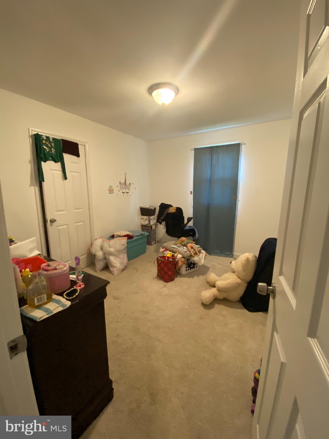 3504 Swann Road Suitland, MD 20746 - Photo 10 of 17 Main floor room