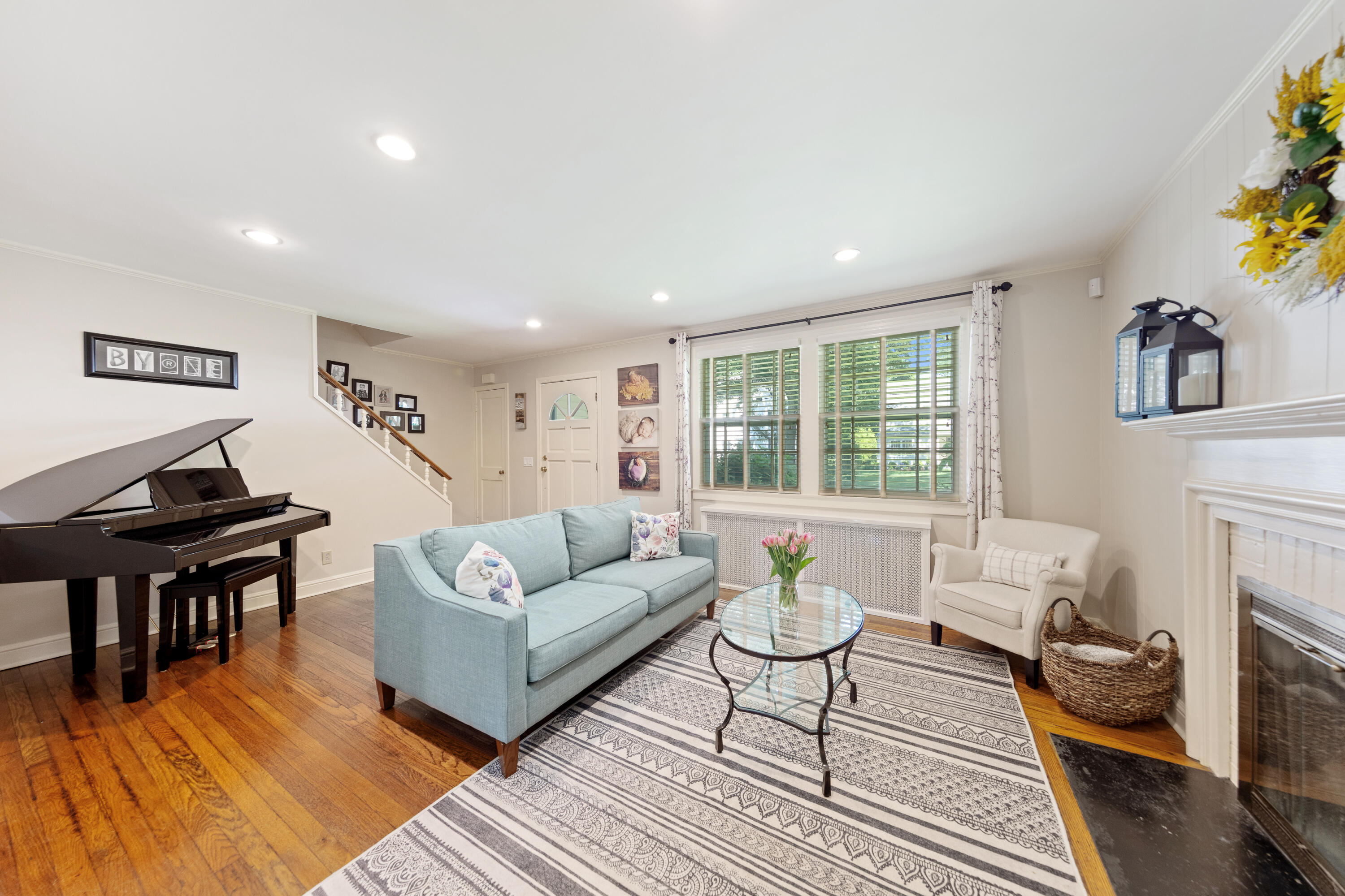 12 Miles Road Darien, CT 06820 - Photo 3 of 31 a living room with furniture and a window