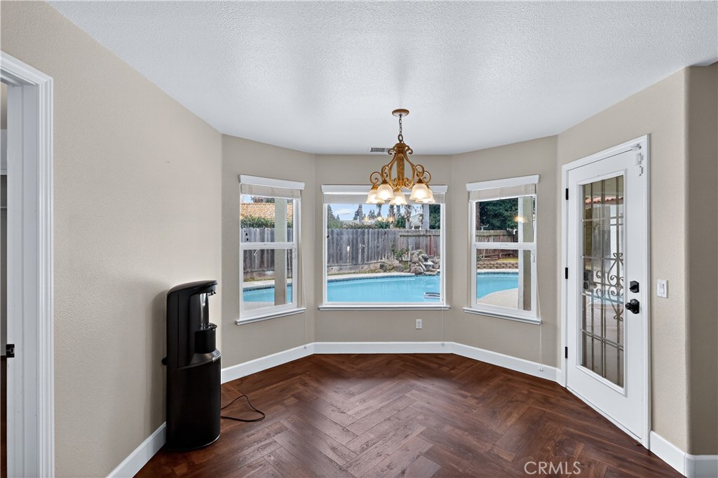 724 Robin Drive Merced, CA 95340 - Photo 12 of 75