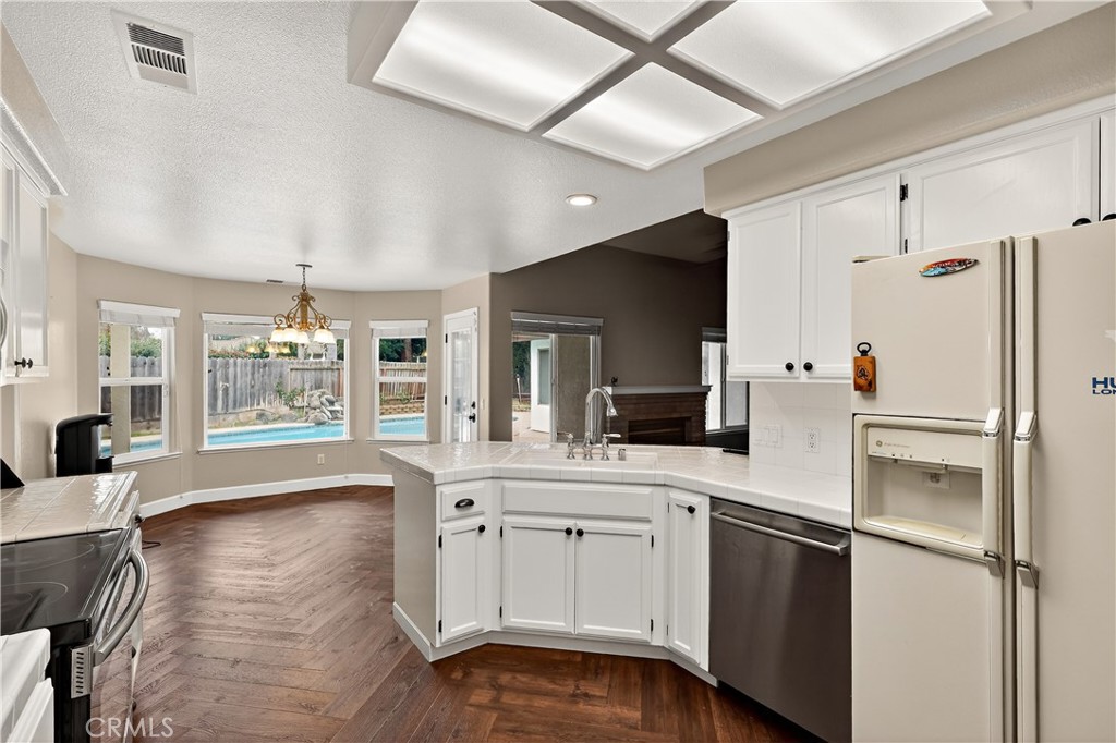 724 Robin Drive Merced, CA 95340 - Photo 17 of 75