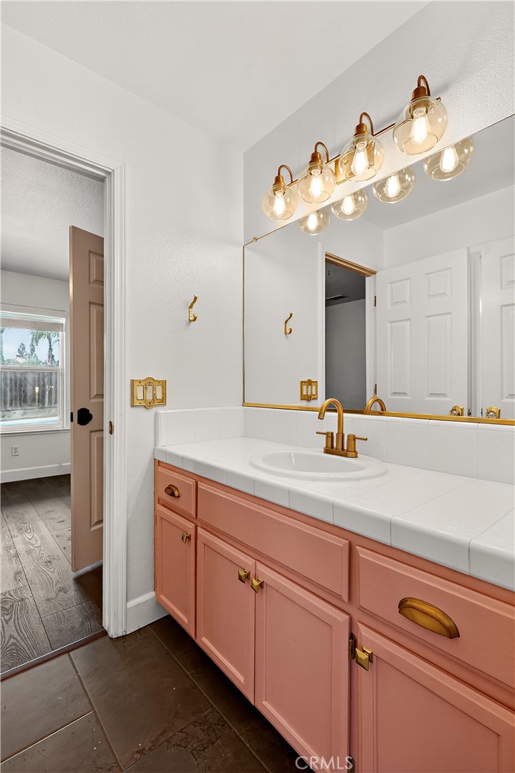 724 Robin Drive Merced, CA 95340 - Photo 26 of 75