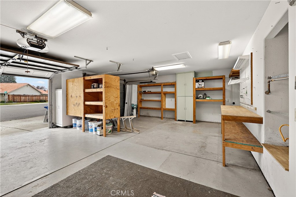 724 Robin Drive Merced, CA 95340 - Photo 51 of 75