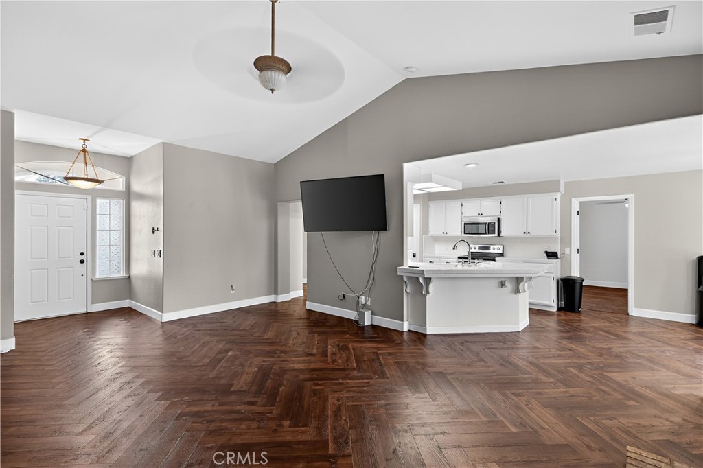 724 Robin Drive Merced, CA 95340 - Photo 10 of 75