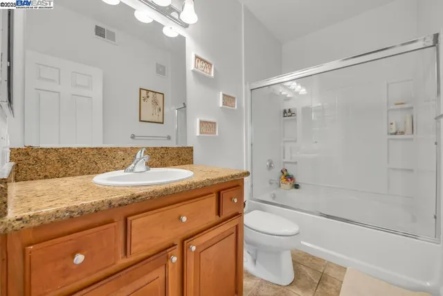 $399,000 | 4800 Westlake Parkway, Unit 105, Sacramento, CA 95835