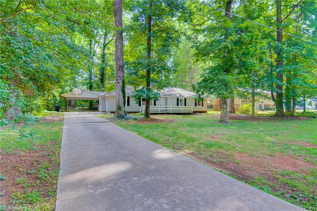 129 Westridge Road Advance, NC 27006 - Photo 2 of 38