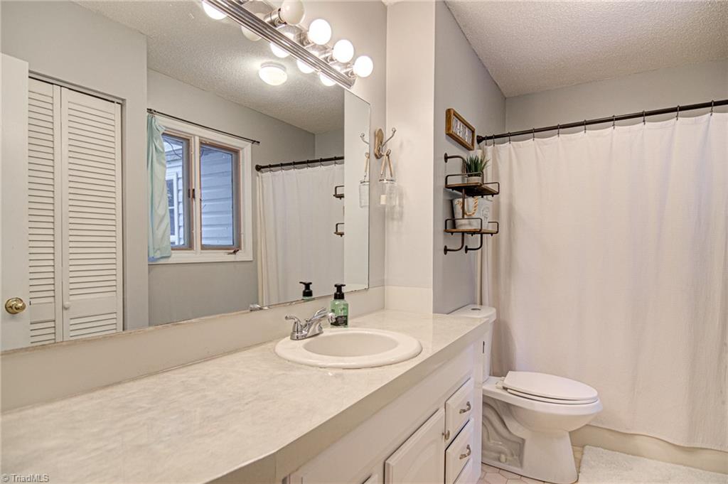 129 Westridge Road Advance, NC 27006 - Photo 27 of 38