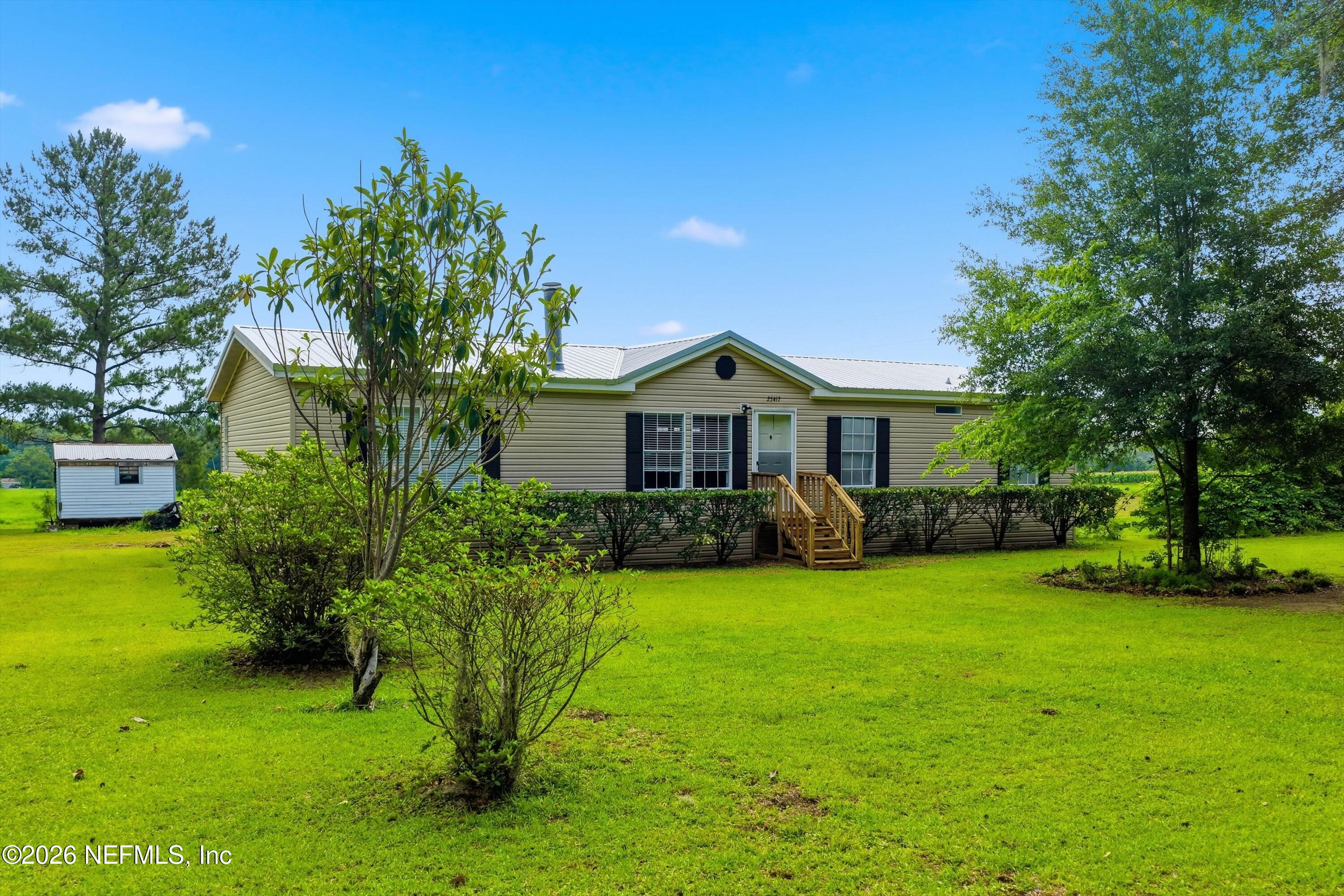 25417 Old Bellamy Road High Springs, FL 32643 - Photo 4 of 16 02-Front