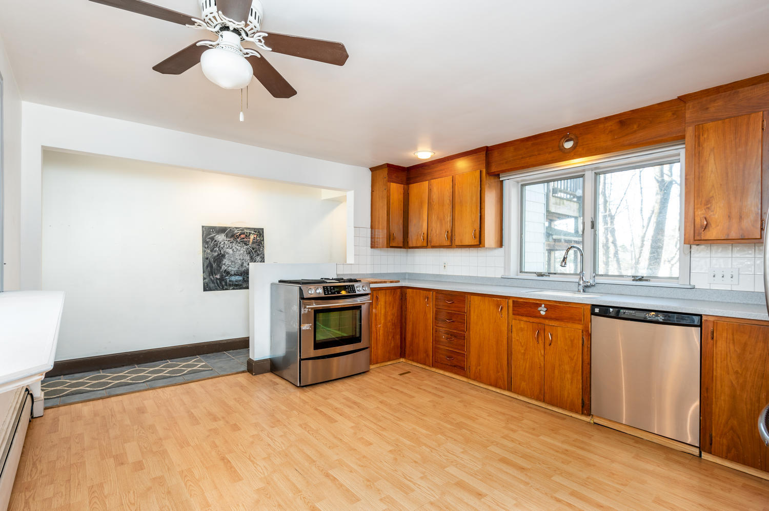 60 Woodfield Road Portland, ME 04102 - Photo 9 of 47 Kitchen