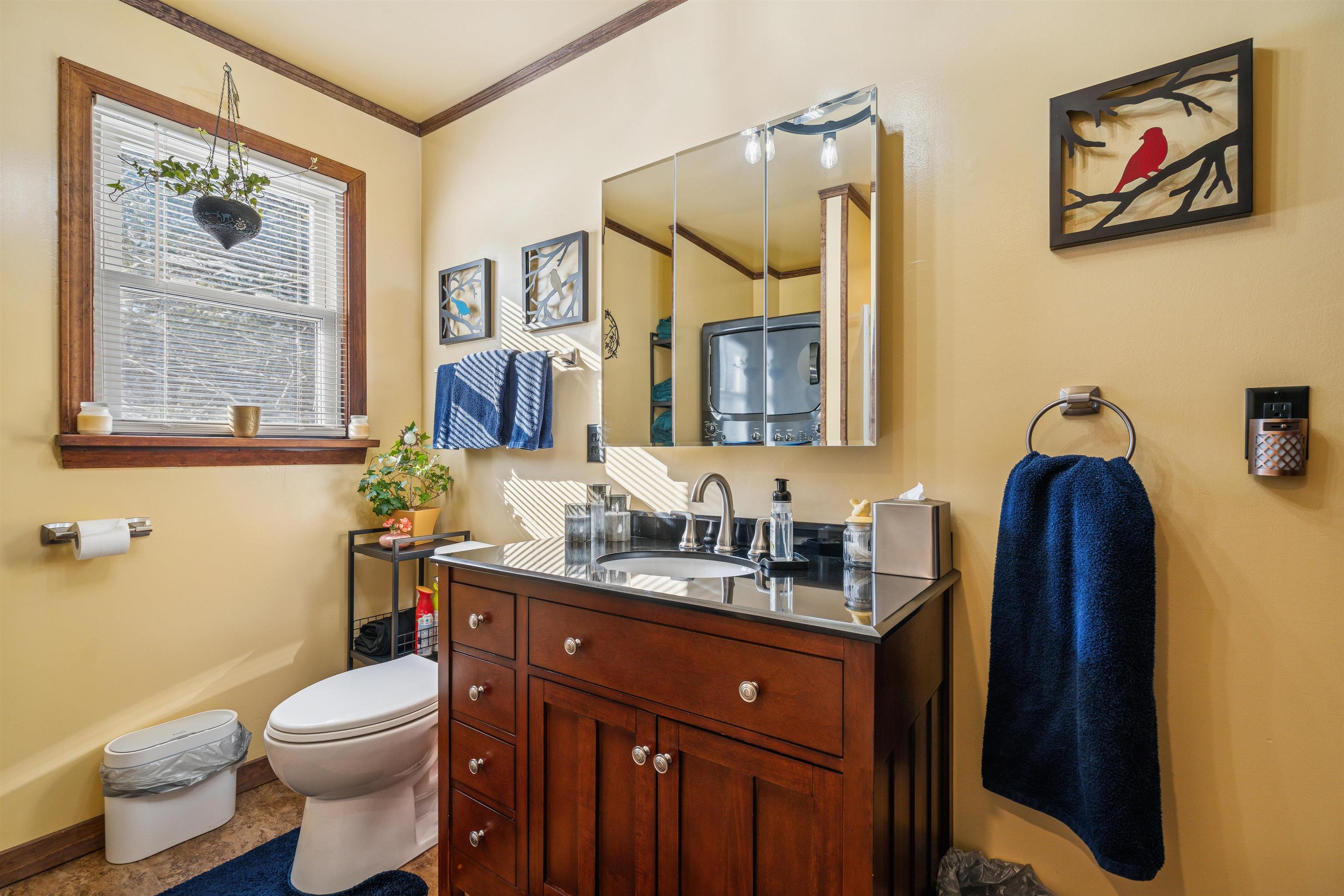 1036 Back River Road Royalton, VT 05068 - Photo 11 of 39