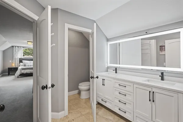 $569,000 | 6301 France Avenue South, Edina, MN 55410