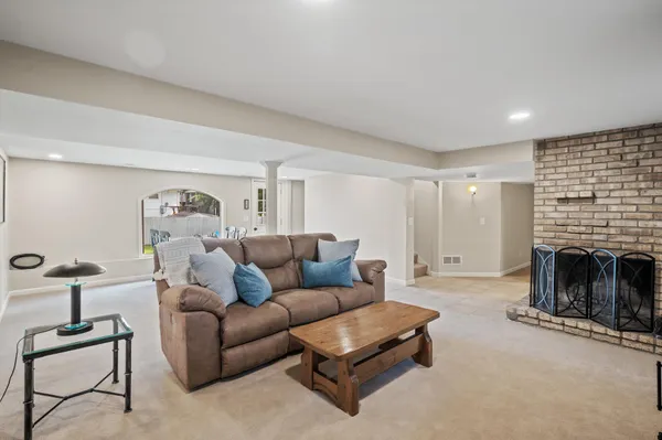 $569,000 | 6301 France Avenue South, Edina, MN 55410
