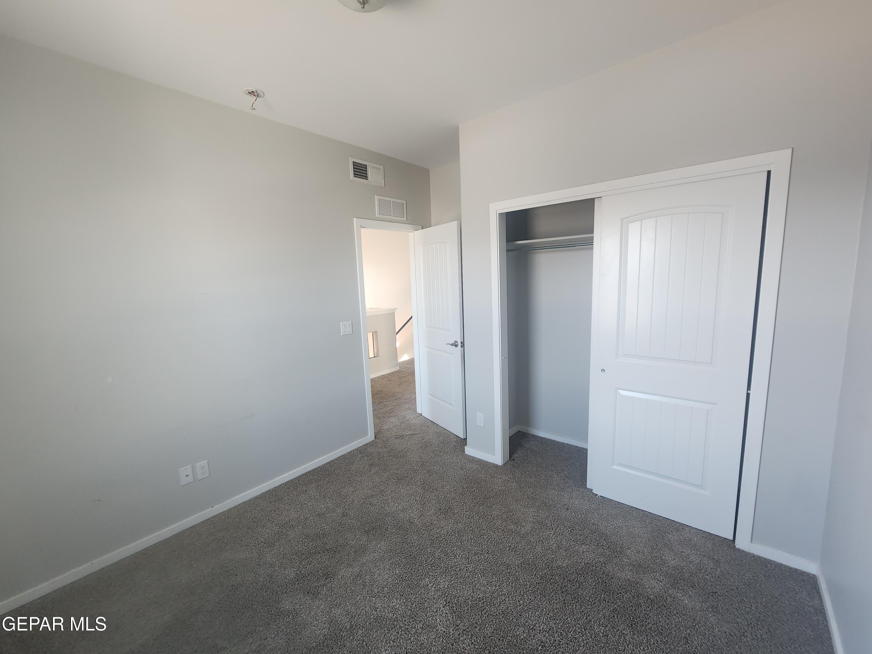 10093 Hueco Jct Road Socorro, TX 79927 - Photo 4 of 11 20260210_132345