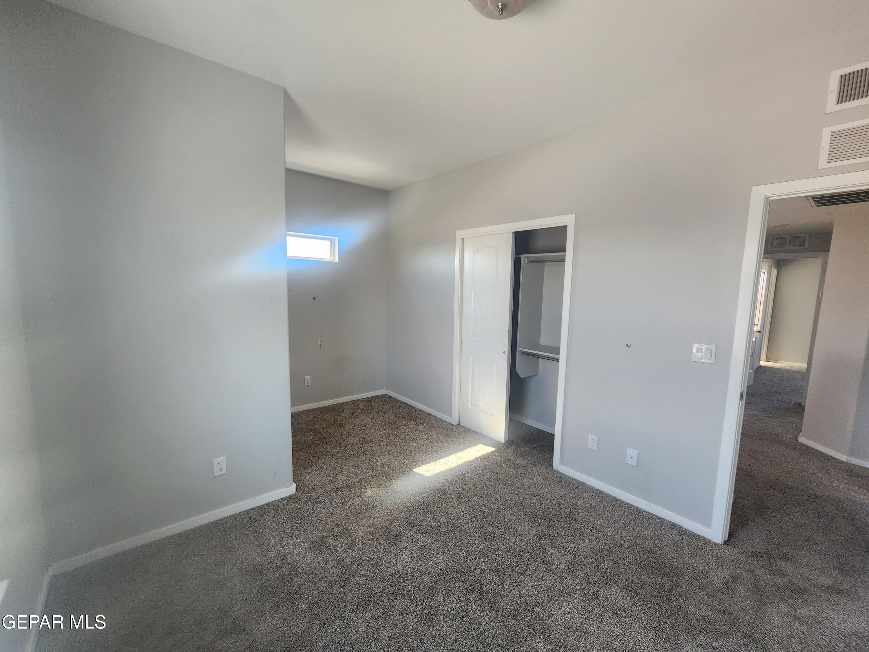 10093 Hueco Jct Road Socorro, TX 79927 - Photo 5 of 11 20260210_132417