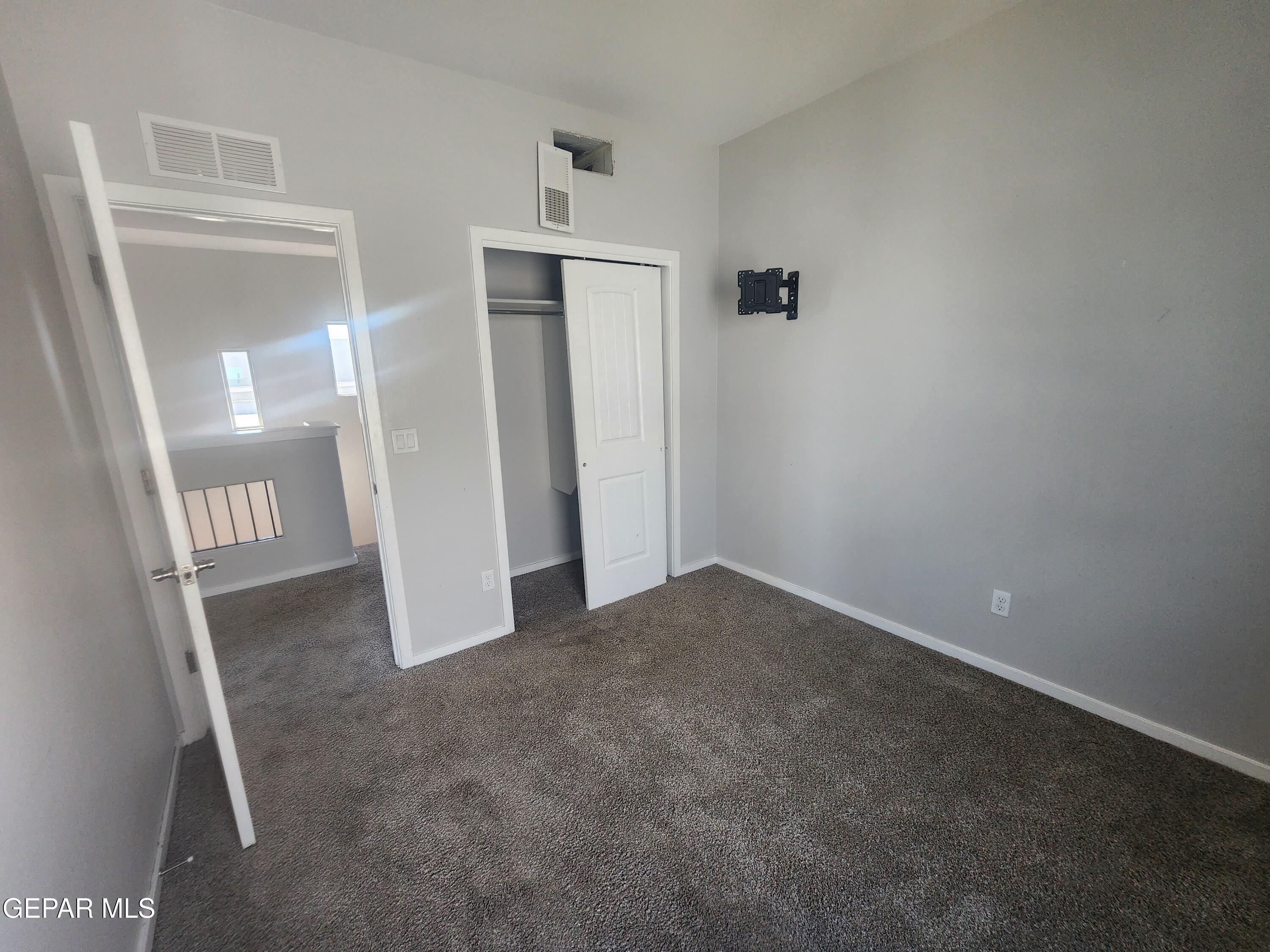 10093 Hueco Jct Road Socorro, TX 79927 - Photo 6 of 11 20260210_132430