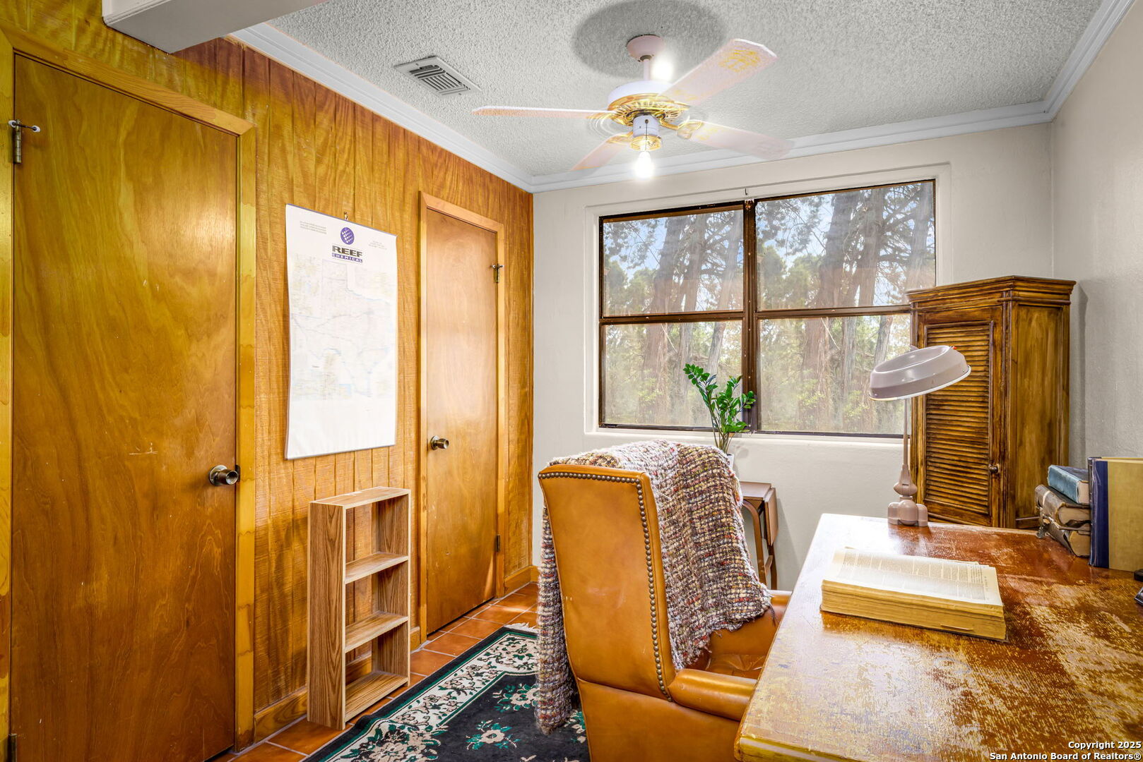 200 Elm Creek Road New Braunfels, TX 78132 - Photo 41 of 45 a view of a balcony with chair and the door