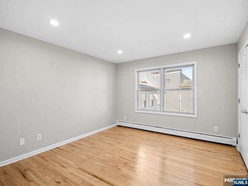 132 Clinton Place East Rutherford, NJ 07073 - Photo 14 of 50