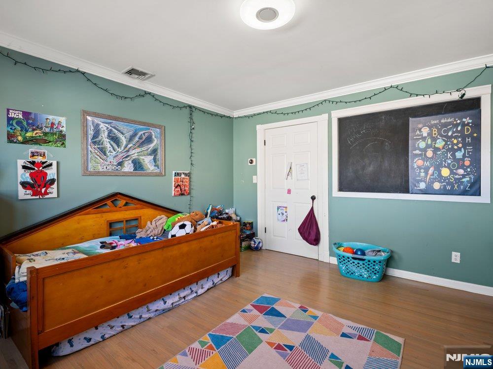 132 Clinton Place East Rutherford, NJ 07073 - Photo 27 of 50