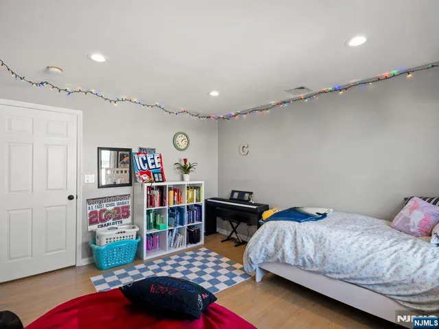 $1,190,000 | 132 Clinton Place, East Rutherford, NJ 07073