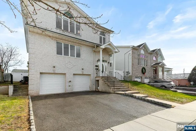 $1,190,000 | 132 Clinton Place, East Rutherford, NJ 07073