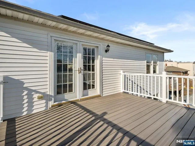 $1,190,000 | 132 Clinton Place, East Rutherford, NJ 07073