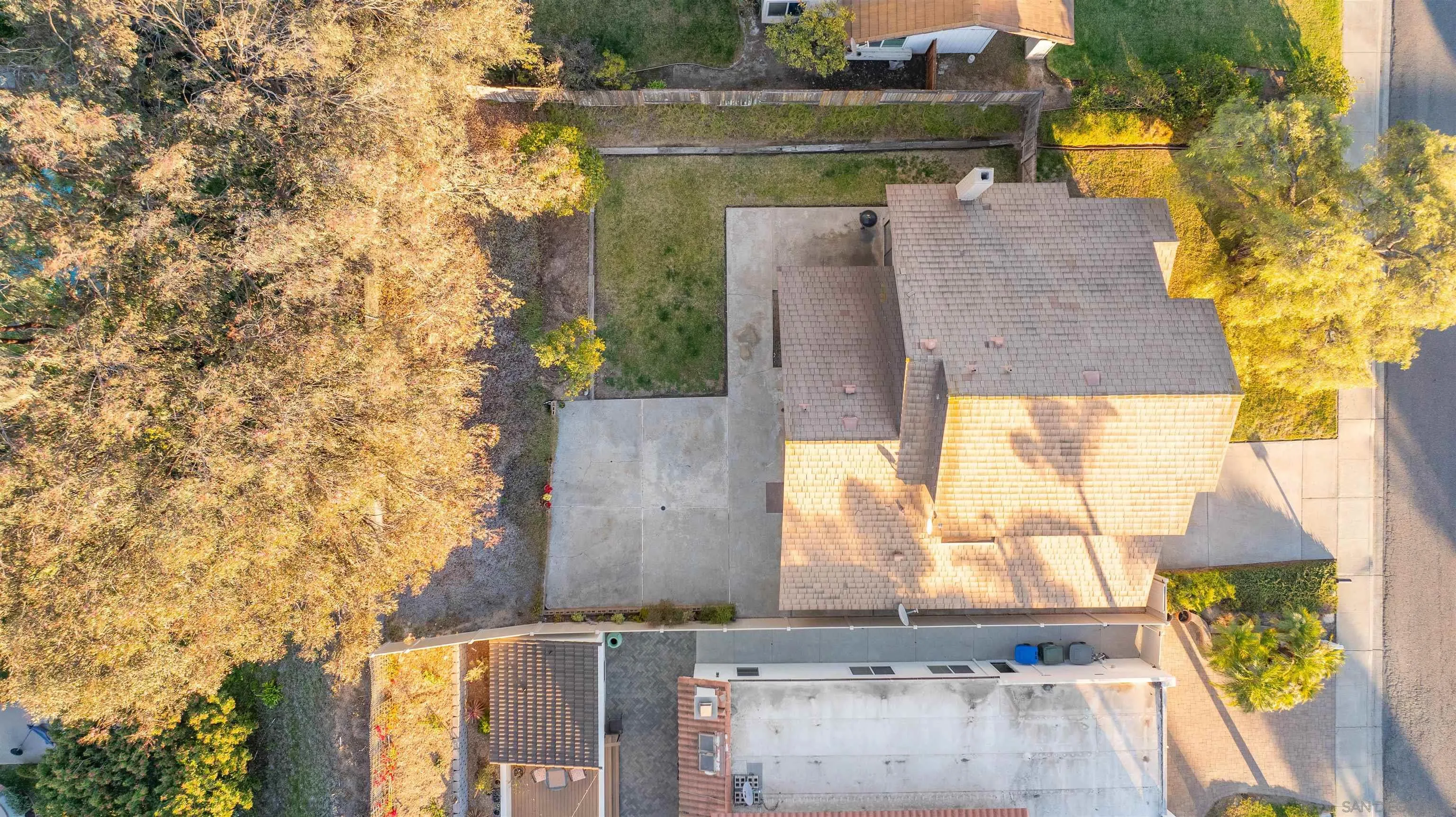 1440 Valleda Lane Encinitas, CA 92024 - Photo 45 of 54 front view of a house with a yard