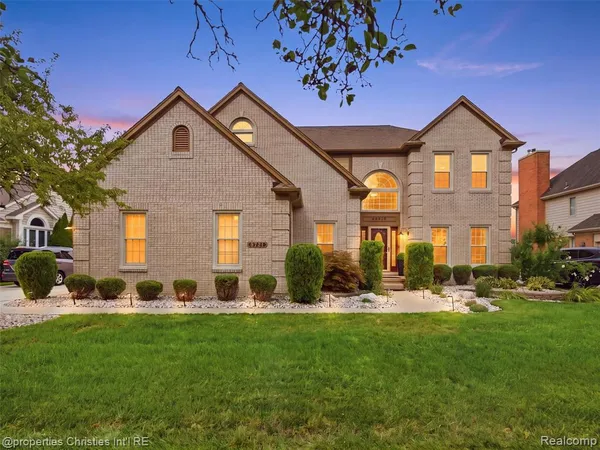 $649,900 | 45478 Muirfield Drive, Canton, MI 48188