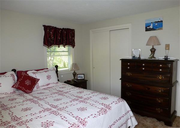 136 Peterson Road Palmer, MA 01069 - Photo 16 of 22