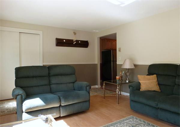 136 Peterson Road Palmer, MA 01069 - Photo 6 of 22