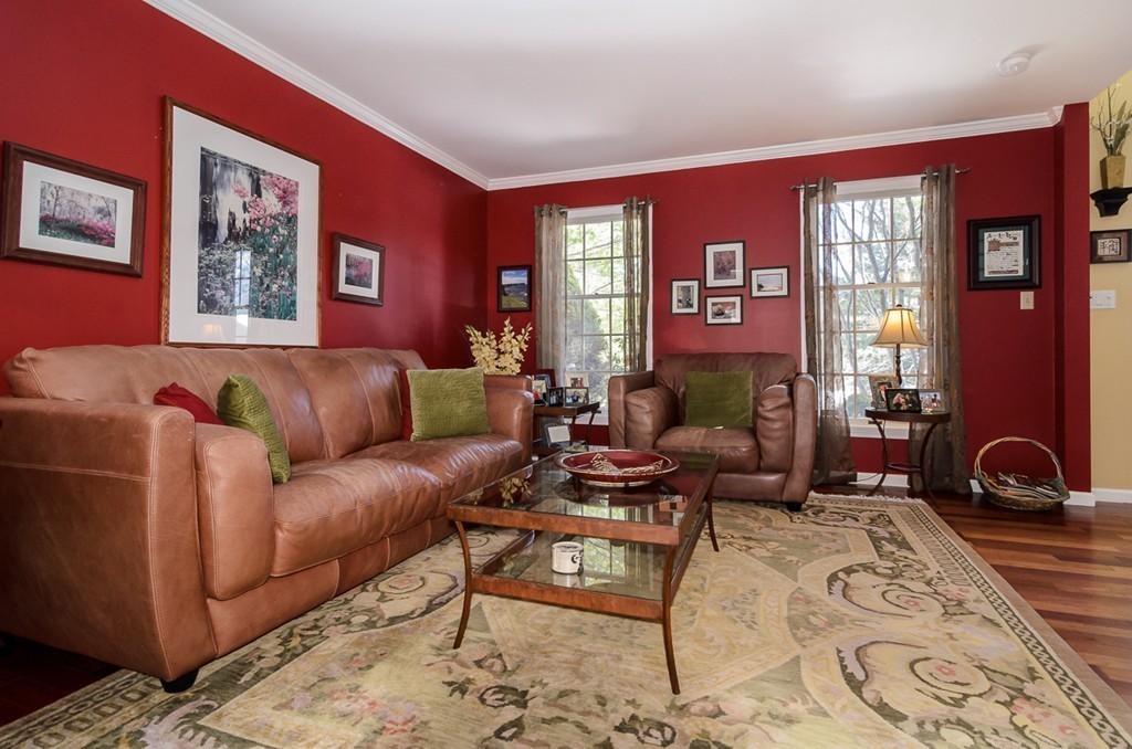 27 Gavins Pond Road Sharon, MA 02067 - Photo 9 of 25 Gallery Image 9