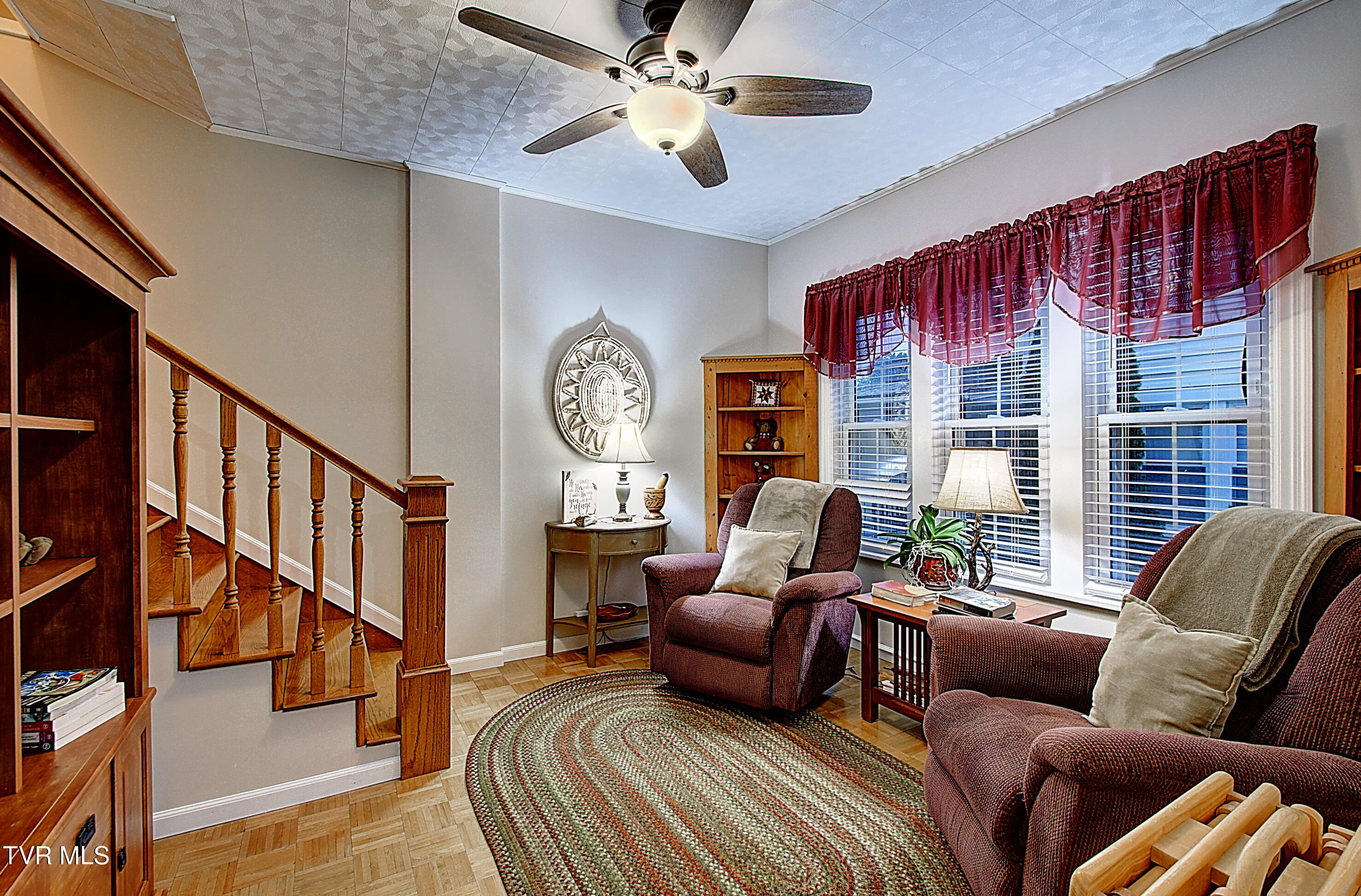 322 Carolina Avenue Erwin, TN 37650 - Photo 20 of 51 DSC_0148And8more