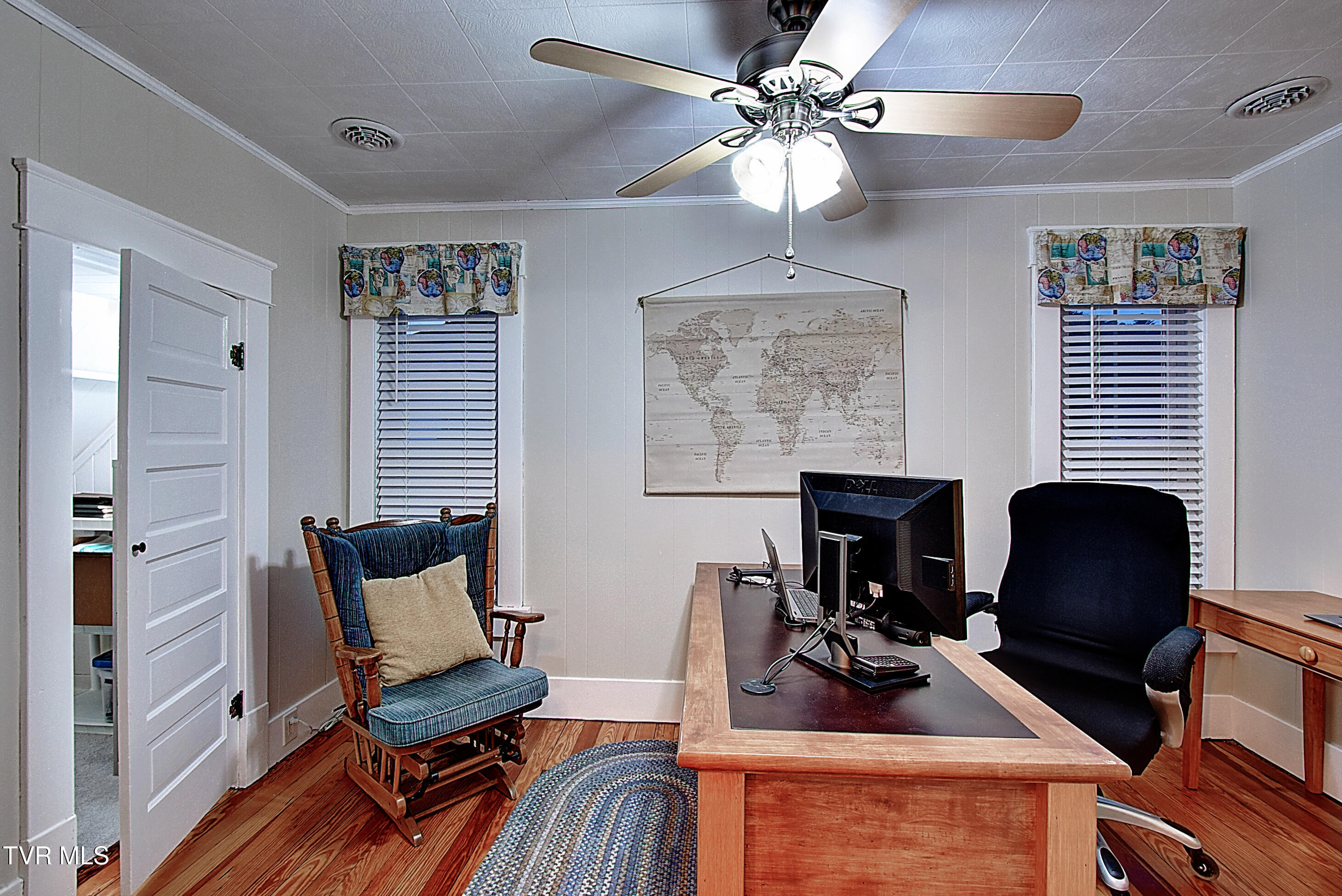 322 Carolina Avenue Erwin, TN 37650 - Photo 34 of 51 DSC_0391And8more